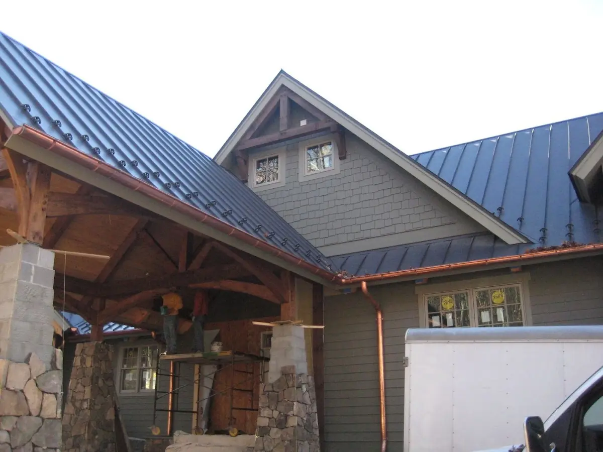 Craftsman Roofing team delivering quality roofing work in Paradise Valley
